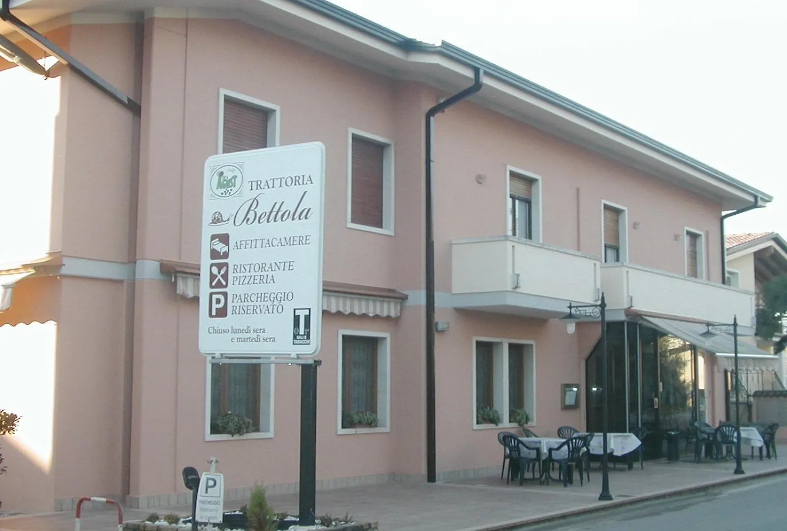Bed and Breakfast Trattoria Bettola à Lonato Couette-café